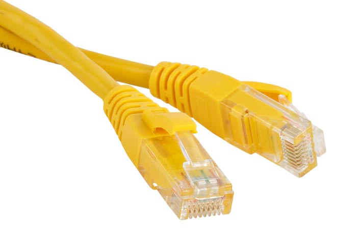 ����-���� Hyperline PC-LPM-UTP-RJ45-RJ45-C5e-1.5M-LSZH-YL ������